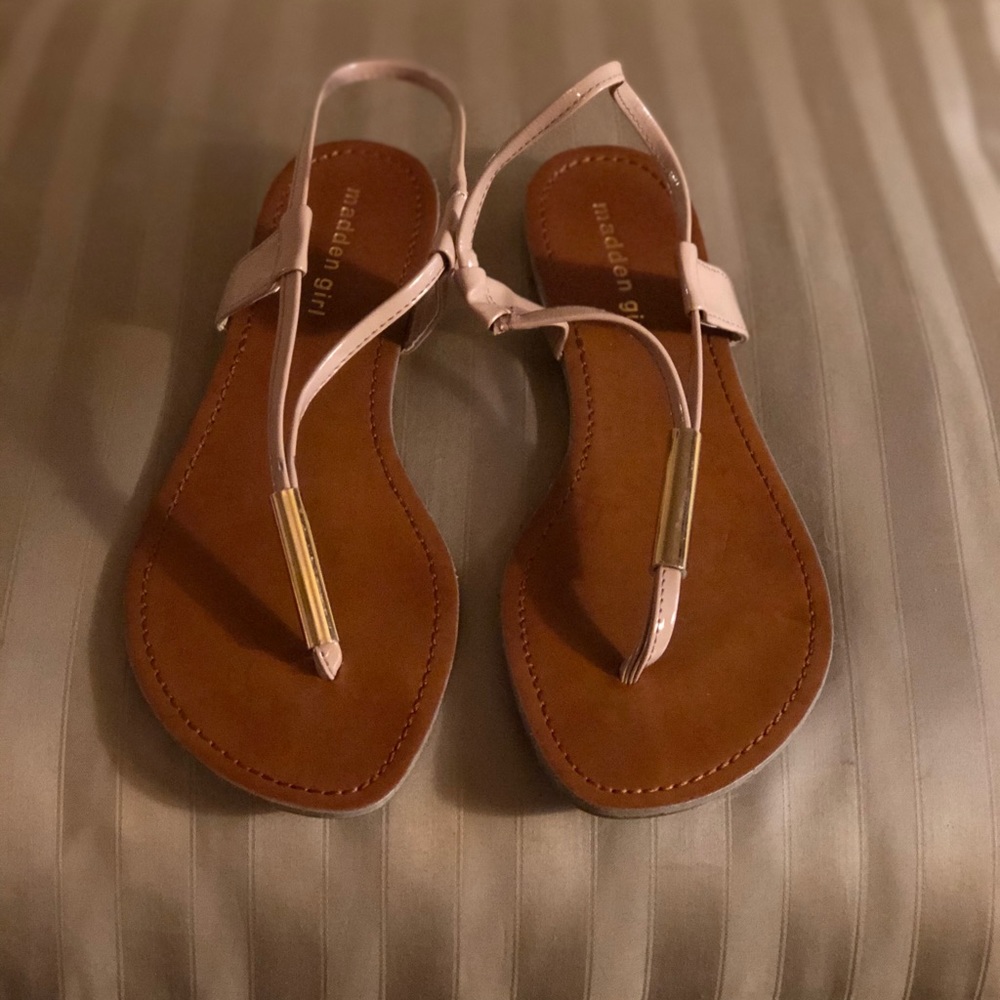 Madden Girl Nude Size 8 Sandals